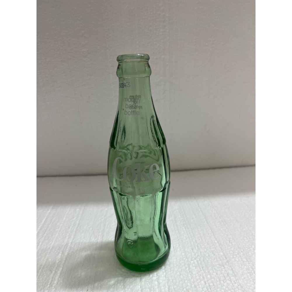 Vintage Coca Cola Green Glass Bottle Collectible‎ Display